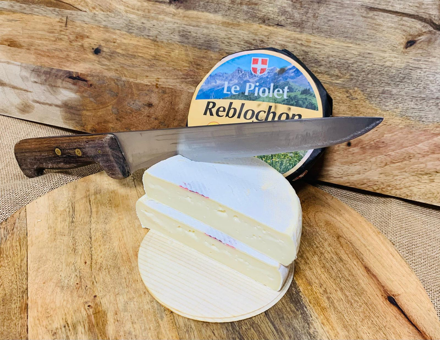 reblochon de savoie en 450g FR74(lait cru)